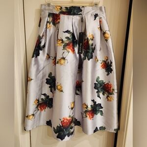 Beulah Style Floral Rose Silver Midi Pleat Skirt Small S NWT Modcloth